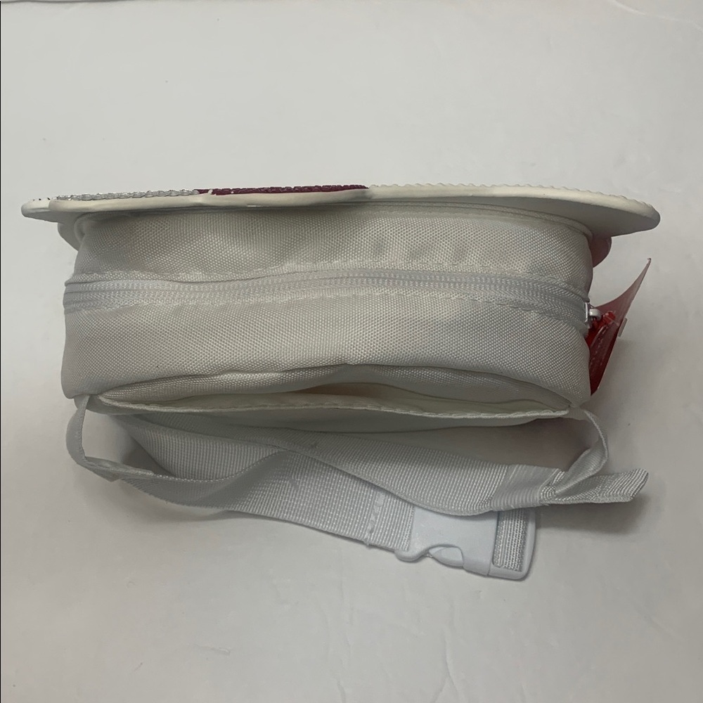 Hello Kitty Sequin Crossbody Bag 4 Can Insulated Igloo Cooler NWT - Picture 5 of 10